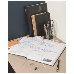 Buchkalender Premium TimeCenter Mod. 724 2027 | A4, Kunststoff, schwarz