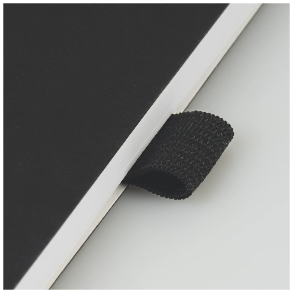 Buchkalender Kompagnon Mod. 797 66 2027 | 16,8×24 cm, Kunststoff, schwarz